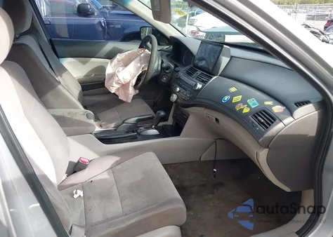 2010 Honda Accord 2.4 Lx from USA, damaged, VIN 1HGCP2F32AA063510